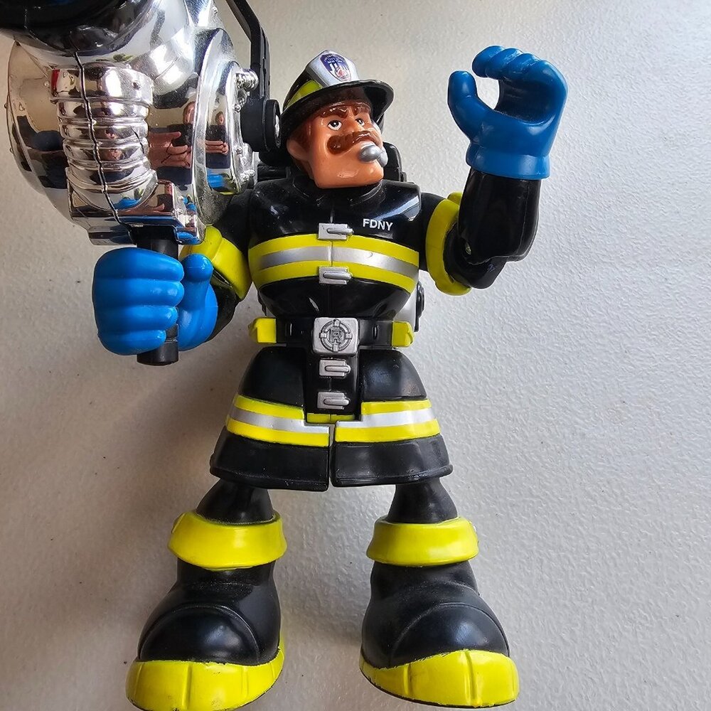 Rescue Heroes Billy Blazes FDNY Firefighter 6” Action Figure Mattel 2001 78829 - Picture 2 of 7